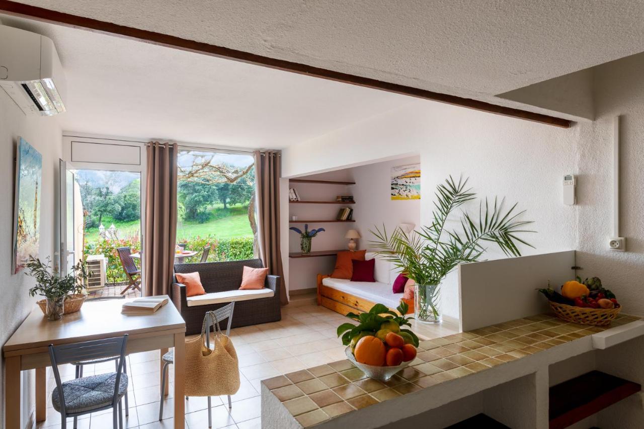 Residence Helios カルジェーズ エクステリア 写真